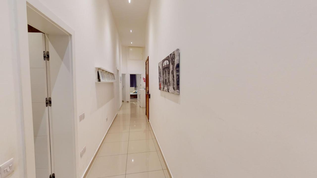 Spacious 3 Bedroom Maisonette Сліма Екстер'єр фото