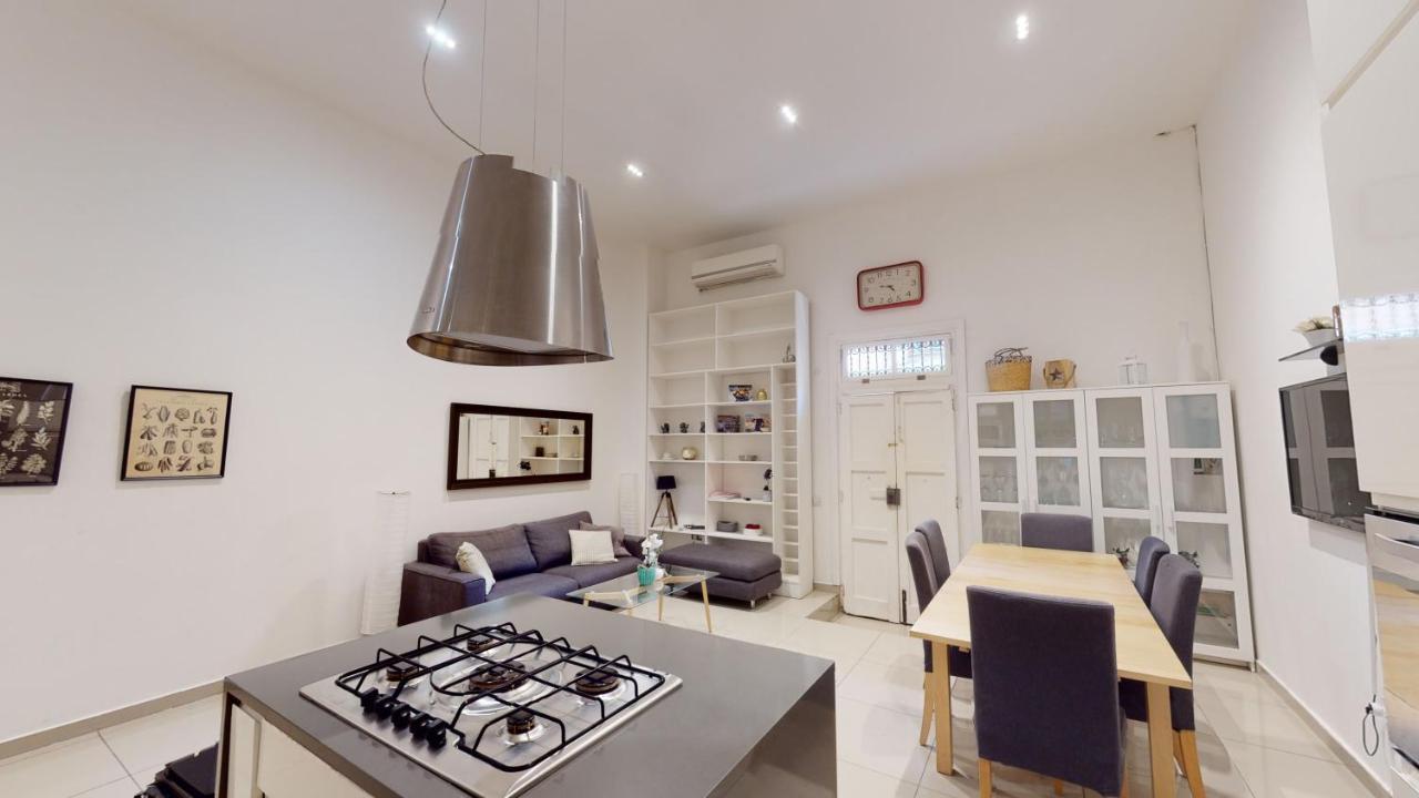 Spacious 3 Bedroom Maisonette Сліма Екстер'єр фото